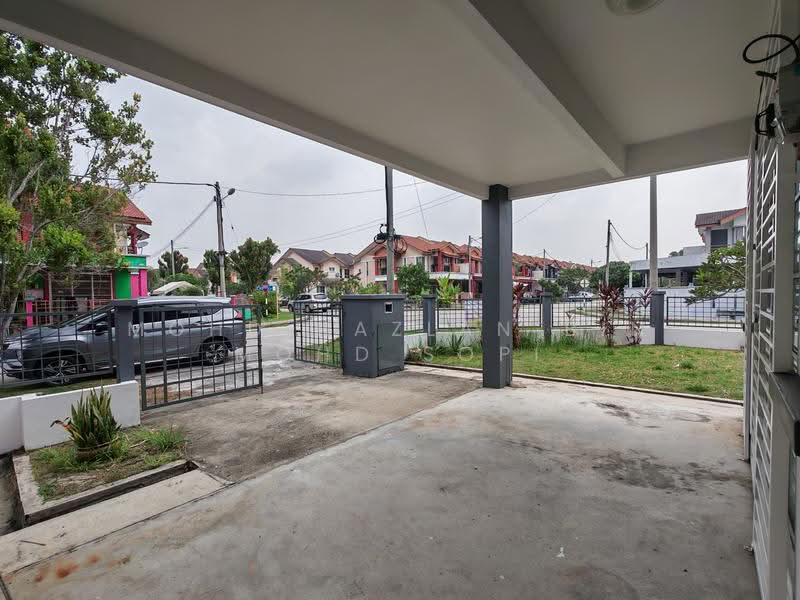 2-storey Terraced House for Sale in Sungai Buloh (Selangor) - Mohd Hazlan bin Mohd Sopi - Exterior - PropertyGuru.com.my