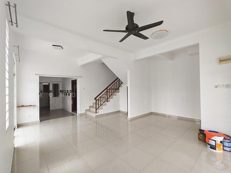 2-storey Terraced House for Sale in Sungai Buloh (Selangor) - Mohd Hazlan bin Mohd Sopi - Interior - PropertyGuru.com.my
