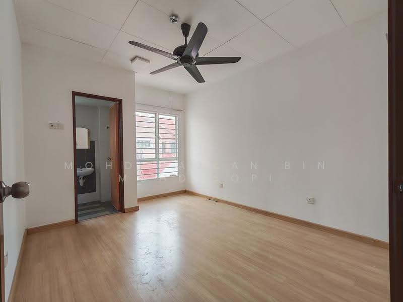 2-storey Terraced House for Sale in Sungai Buloh (Selangor) - Mohd Hazlan bin Mohd Sopi - PropertyGuru.com.my
