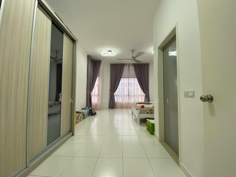 Bungalow for Sale in Shah Alam (Selangor) - Farah Rasul - Corridor - PropertyGuru.com.my