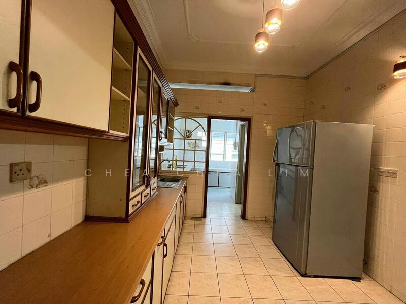 2-storey Terraced House for Rent in Taman Canning (Ipoh) - Chea Chea Lim - Kitchen - PropertyGuru.com.my