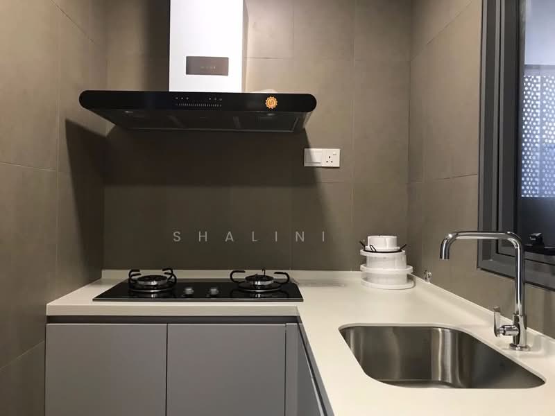 Kondominium untuk Dijual di The Fennel - Shalini . - Kitchen - PropertyGuru.com.my