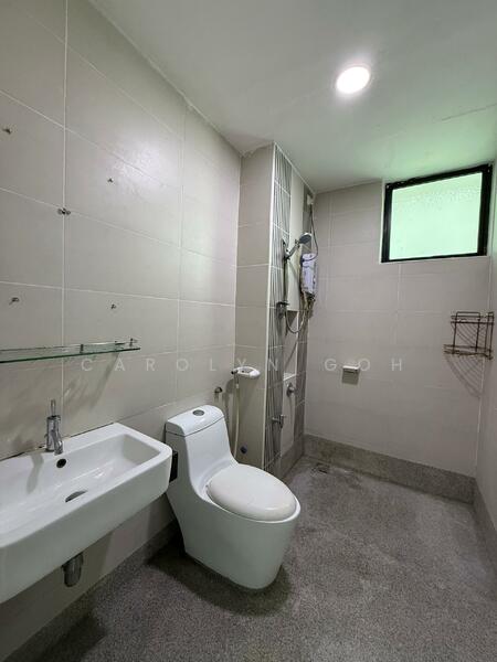 Service Residence for Sale at Sky Loft Premium Suites - Carolyn Goh - Bathroom - PropertyGuru.com.my