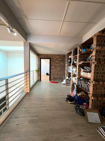 Semi-Detached House for Sale in Taman Pelangi Indah (Ulu Tiram) - Vincy Sia - Corridor - PropertyGuru.com.my