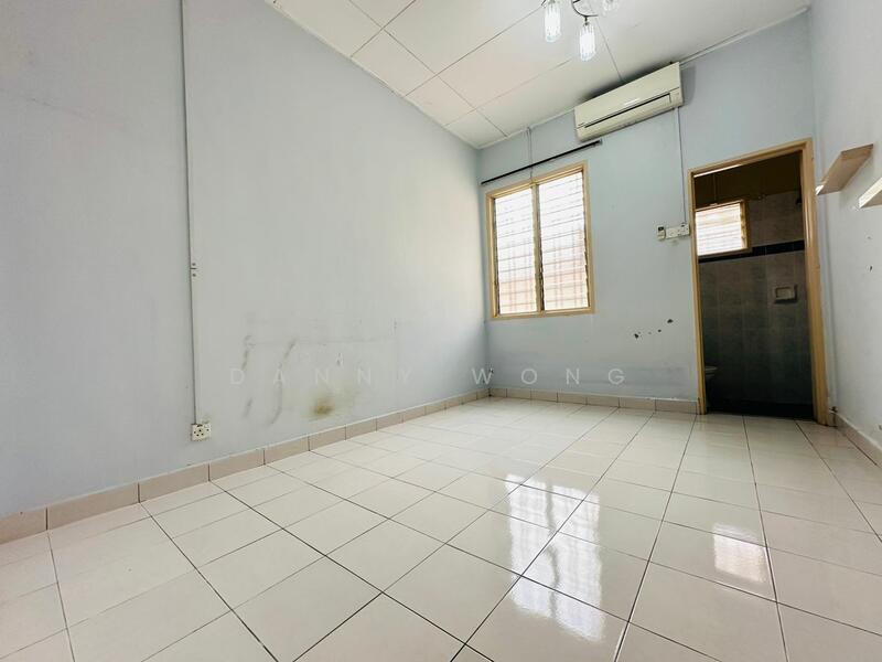Taman Bayu Permai untuk Untuk Dijual - RM 415,000, Mac 2026 - Interior - PropertyGuru.com.my