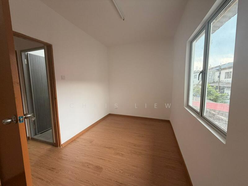 2-storey Terraced House for Sale in Taman Puteri Wangsa (Ulu Tiram) - Chris Liew - PropertyGuru.com.my