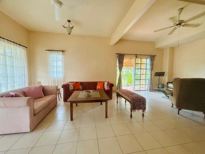 Semi-Detached House for Sale in Seremban 2 (Negeri Sembilan) - Syukor Hartanah - Living Room - PropertyGuru.com.my