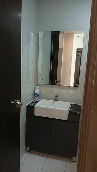Condominium for Rent at Bay Point @ Country Garden Danga Bay - Kent Koh - Bathroom - PropertyGuru.com.my