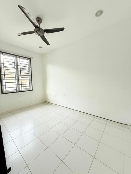 Taman Setia Indah 10 untuk Untuk Dijual - RM 700,000, Apr 2026 - Interior - PropertyGuru.com.my