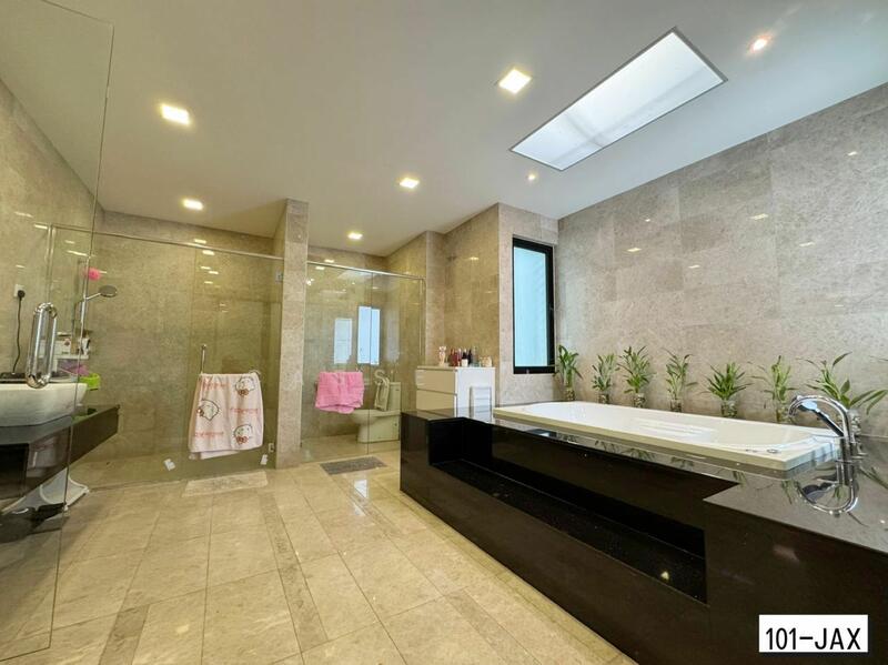 Duta Villa untuk Untuk Dijual - RM 2,200,000, Apr 2026 - Bathroom - PropertyGuru.com.my