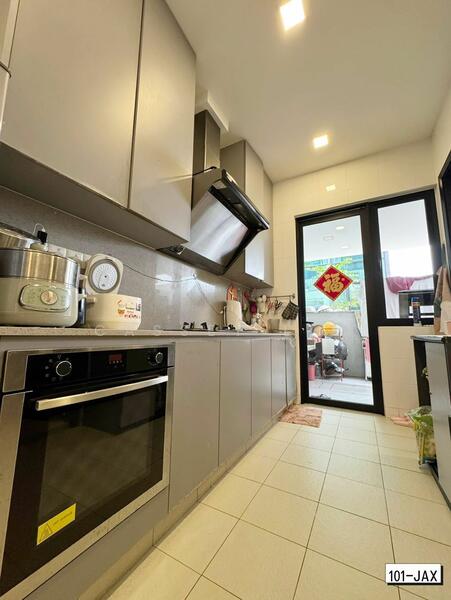 Duta Villa untuk Untuk Dijual - RM 2,200,000, Apr 2026 - Kitchen - PropertyGuru.com.my