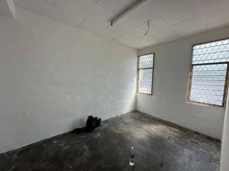 Taman Iping, Lebuh Batu Maung untuk Untuk Disewa - RM 1,700 /bulan, Mac 2026 - Interior - PropertyGuru.com.my