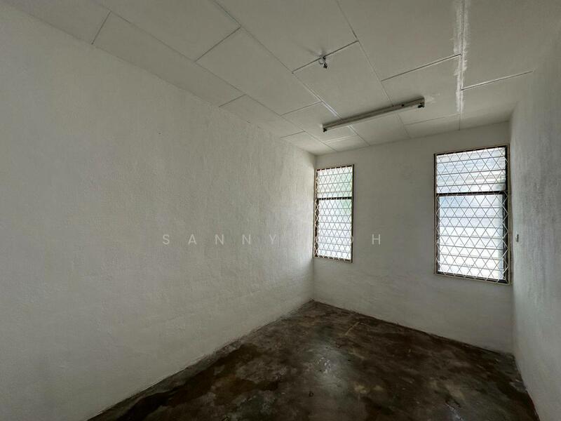 Taman Iping, Lebuh Batu Maung untuk Untuk Disewa - RM 1,700 /bulan, Mac 2026 - Interior - PropertyGuru.com.my