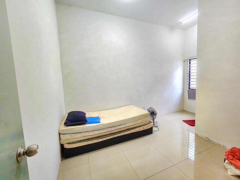 Terraced House for Sale in Sungai Buloh (Selangor) - NORFADILAH ZAINUDDIN - Bedroom - PropertyGuru.com.my
