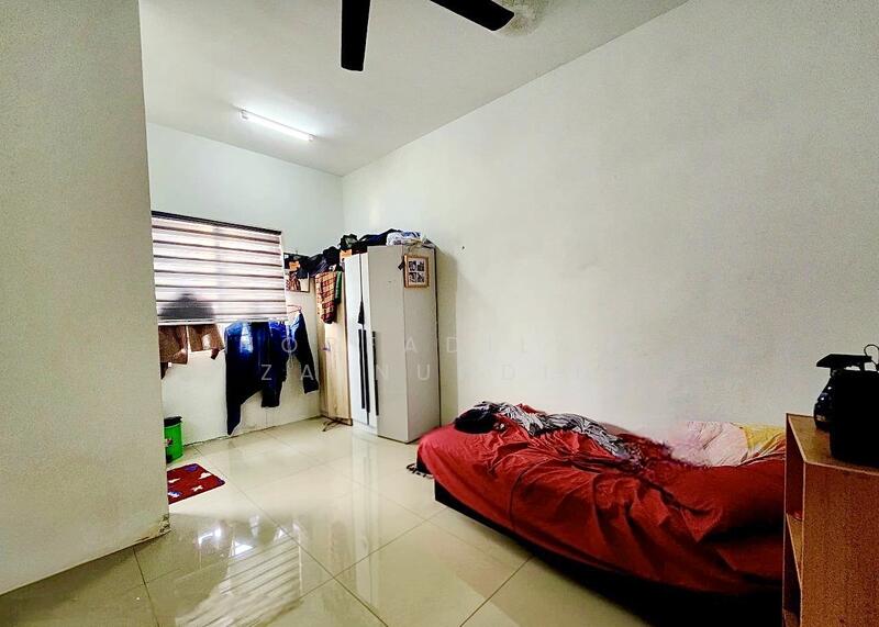 Terraced House for Sale in Sungai Buloh (Selangor) - NORFADILAH ZAINUDDIN - Bedroom - PropertyGuru.com.my