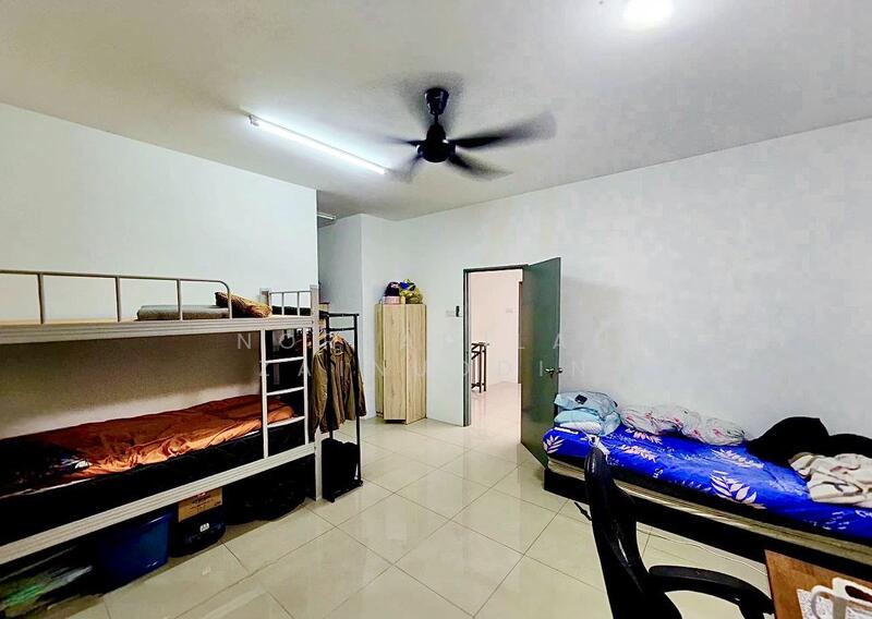Terraced House for Sale in Sungai Buloh (Selangor) - NORFADILAH ZAINUDDIN - Bedroom - PropertyGuru.com.my