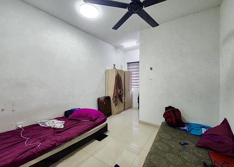 Terraced House for Sale in Sungai Buloh (Selangor) - NORFADILAH ZAINUDDIN - Bedroom - PropertyGuru.com.my