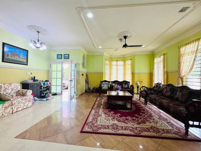 Bungalow for Sale in Rawang (Selangor) - Azman Ahmad - PropertyGuru.com.my