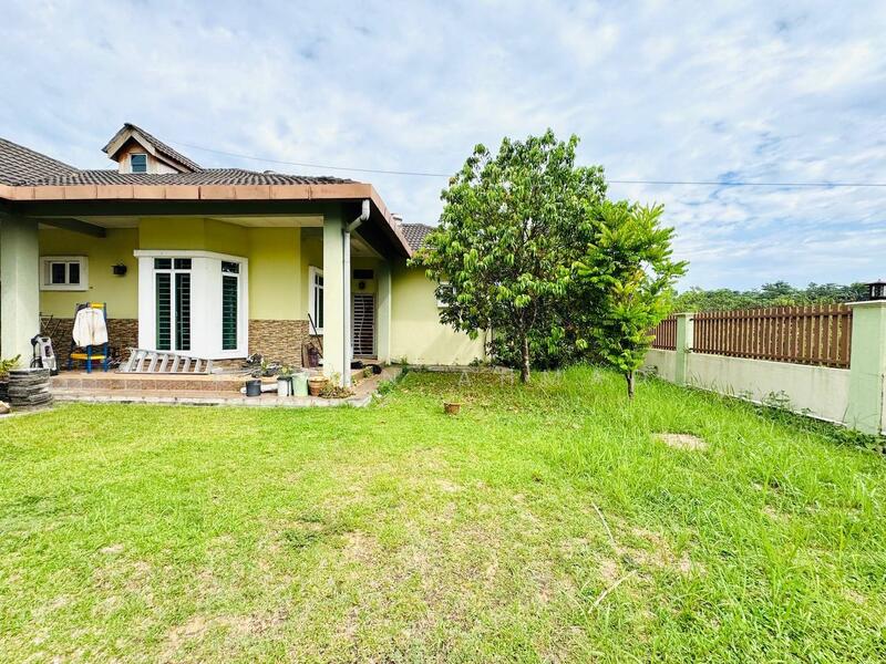 Bungalow for Sale in Rawang (Selangor) - Azman Ahmad - PropertyGuru.com.my