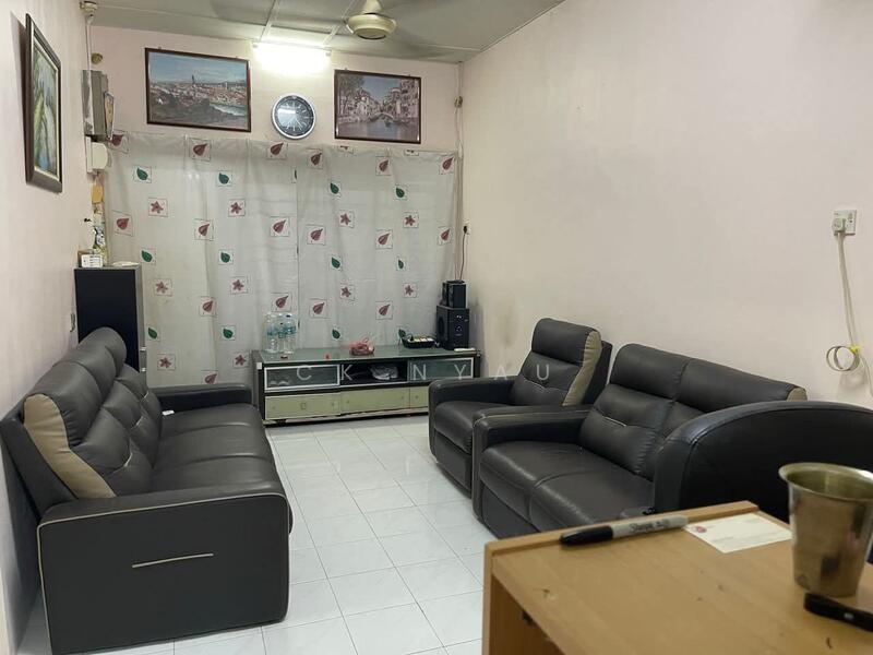1-storey Terraced House for Sale in Ipoh (Perak) - Ck Nyau - Living Room - PropertyGuru.com.my