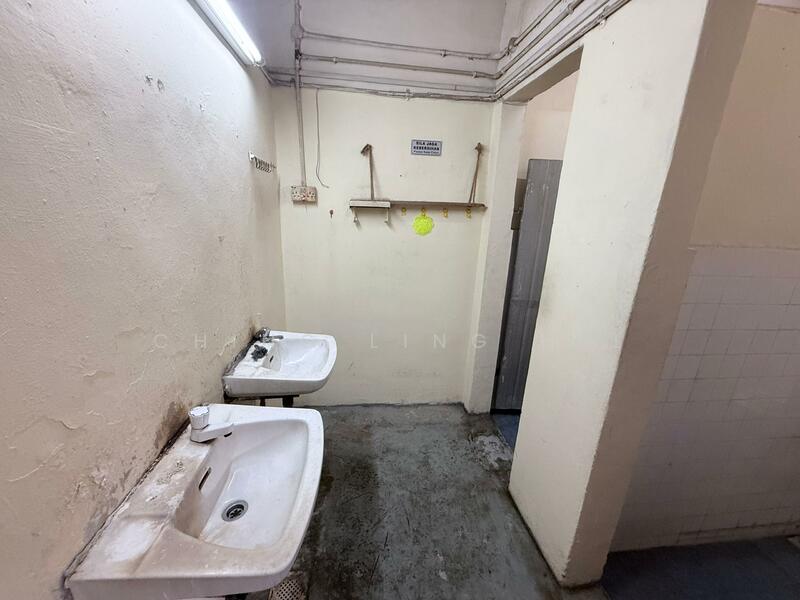 Terrace Factory for Rent in Johor Bahru (Johor) - Ching Ling Hel - Interior - PropertyGuru.com.my