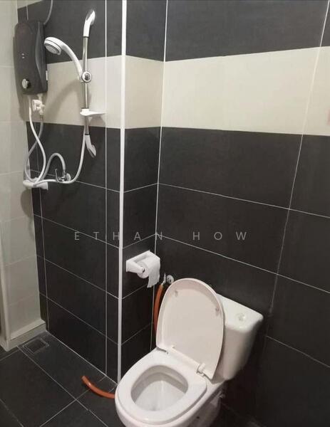 D'Secret Garden (Pangsapuri Kempas Indah) untuk Untuk Disewa - RM 2,000 /bulan, Feb 2026 - Bathroom - PropertyGuru.com.my
