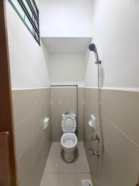 Cluster House for Sale in Ulu Tiram (Johor) - Vincy Sia - Bathroom - PropertyGuru.com.my