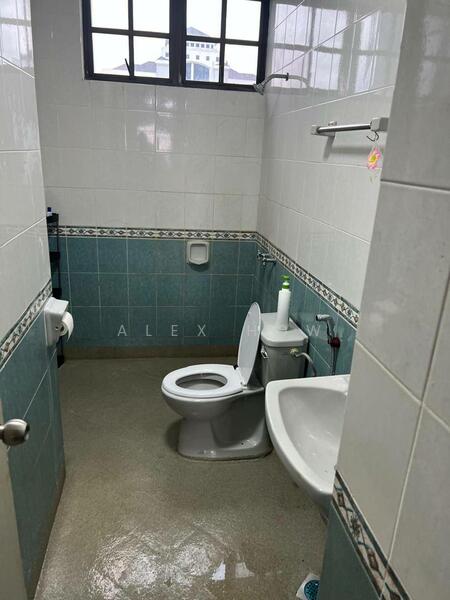 Datin Halimah Condominium untuk Untuk Disewa - RM 1,700 /bulan, Feb 2026 - Bathroom - PropertyGuru.com.my