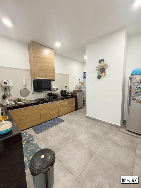 Setia Utama untuk Untuk Dijual - RM 2,088,000, Feb 2026 - Kitchen - PropertyGuru.com.my