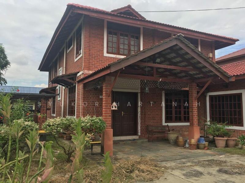 Bungalow for Sale in Shah Alam (Selangor) - Syukor Hartanah - Exterior - PropertyGuru.com.my