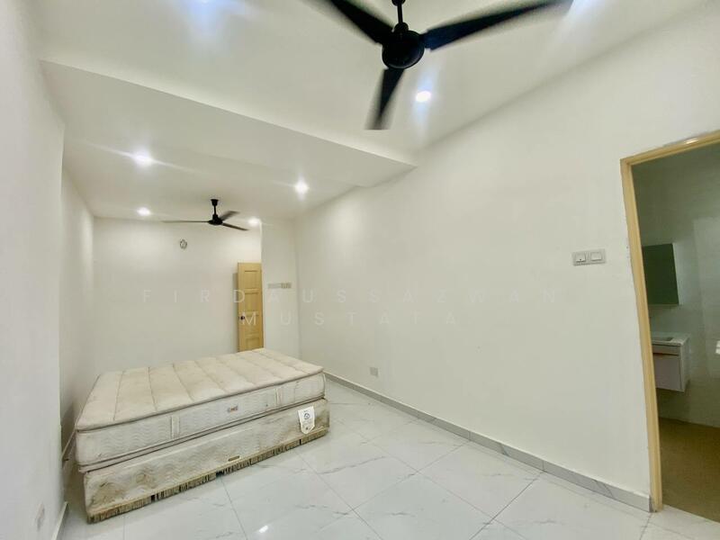 Semi-Detached House for Sale in Taman Koperasi Cuepacs (Cheras) - Firdaussazwan Mustafa - Bedroom - PropertyGuru.com.my