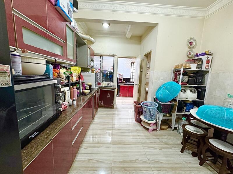 2-storey Terraced House for Sale in Shah Alam (Selangor) - NORFADILAH ZAINUDDIN - Kitchen - PropertyGuru.com.my