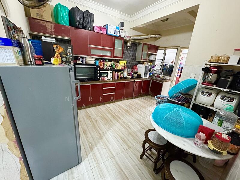 2-storey Terraced House for Sale in Shah Alam (Selangor) - NORFADILAH ZAINUDDIN - Kitchen - PropertyGuru.com.my