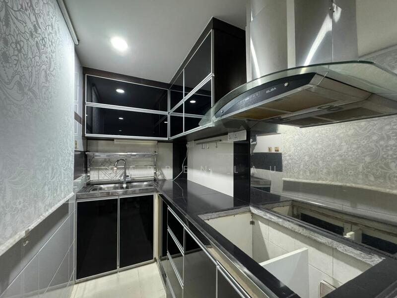 Sri Kristal untuk Untuk Disewa - RM 1,400 /bulan, Feb 2026 - Kitchen - PropertyGuru.com.my