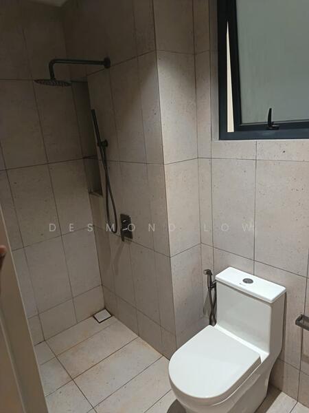 Condominium for Rent at EdgeWood Residences @ SkySanctuary - Desmond Low - Bathroom - PropertyGuru.com.my