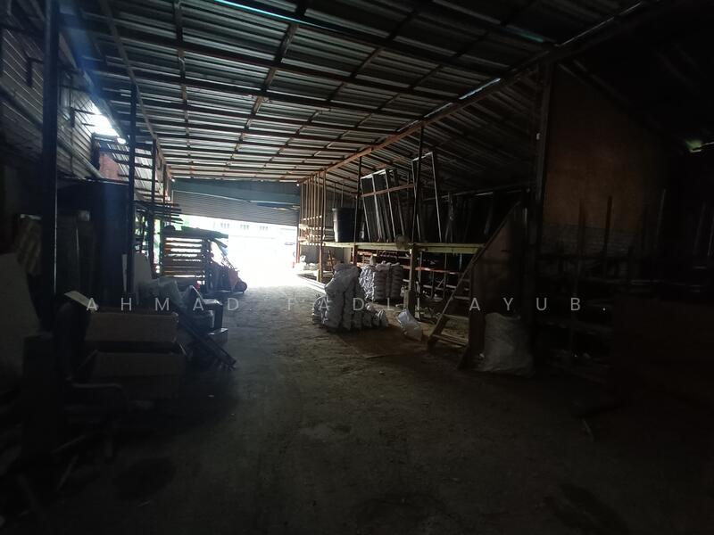 Warehouse for Rent in Gombak (Kuala Lumpur) - Ahmad Fadli Ayub. - Interior - PropertyGuru.com.my