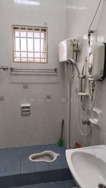 2-storey Terraced House for Rent in Shah Alam (Selangor) - Chun Wei - Bathroom - PropertyGuru.com.my