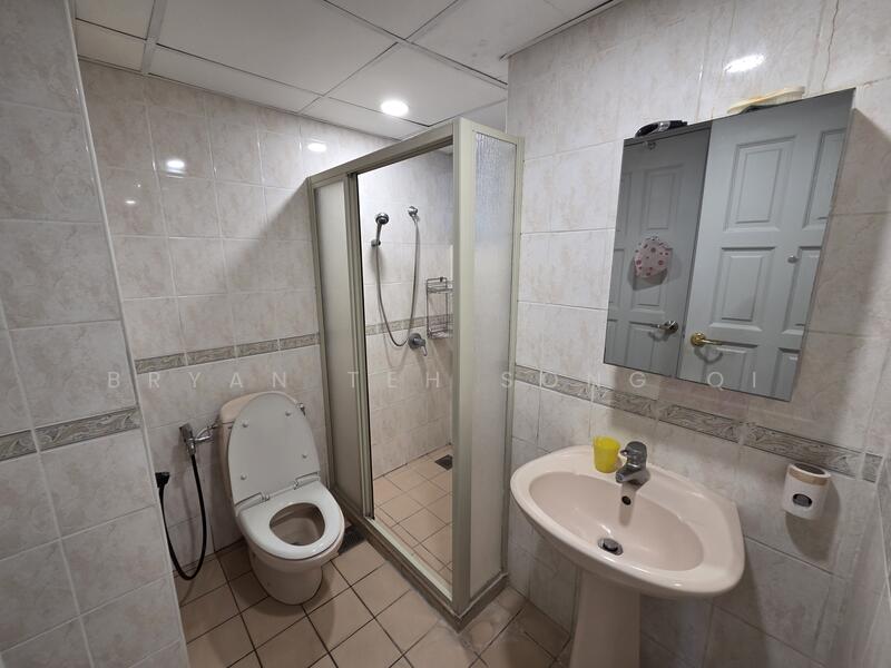 Condominium for Sale at Mont Kiara Astana - Bryan Teh Song Qi - Bathroom - PropertyGuru.com.my