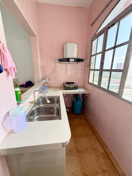 Bercham Prima (Ipoh Kiara) untuk Untuk Disewa - RM 1,500 /bulan, Feb 2026 - Kitchen - PropertyGuru.com.my
