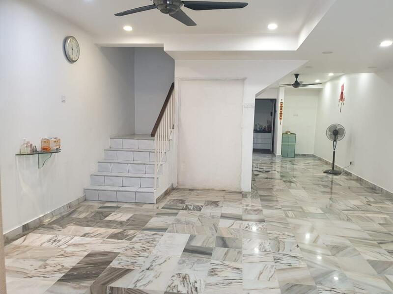 3-storey Terraced House for Sale in Taman Cheras Jaya (Cheras) - Syazue Wanie - Living Room - PropertyGuru.com.my