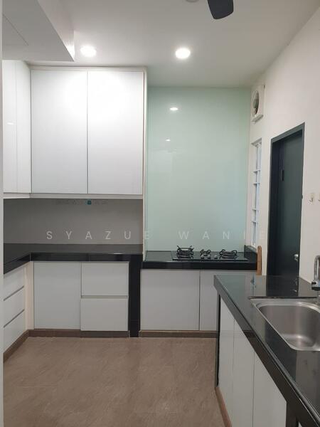 3-storey Terraced House for Sale in Taman Cheras Jaya (Cheras) - Syazue Wanie - Kitchen - PropertyGuru.com.my