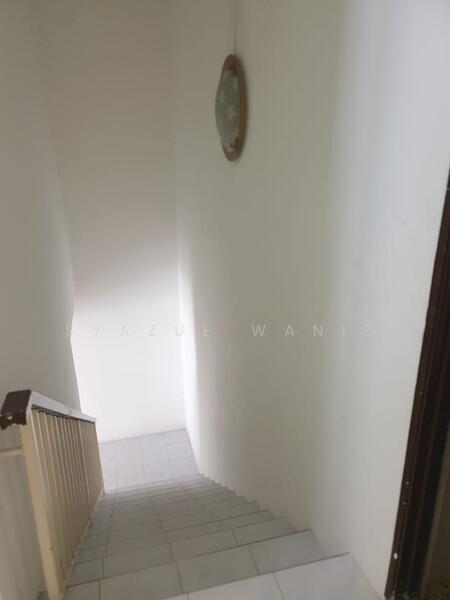 3-storey Terraced House for Sale in Taman Cheras Jaya (Cheras) - Syazue Wanie - Interior - PropertyGuru.com.my