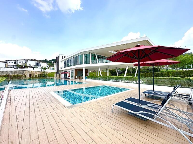 3-storey Terraced House for Sale in Rawang (Selangor) - NORFADILAH ZAINUDDIN - Exterior - PropertyGuru.com.my