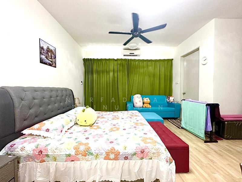 3-storey Terraced House for Sale in Rawang (Selangor) - NORFADILAH ZAINUDDIN - Bedroom - PropertyGuru.com.my