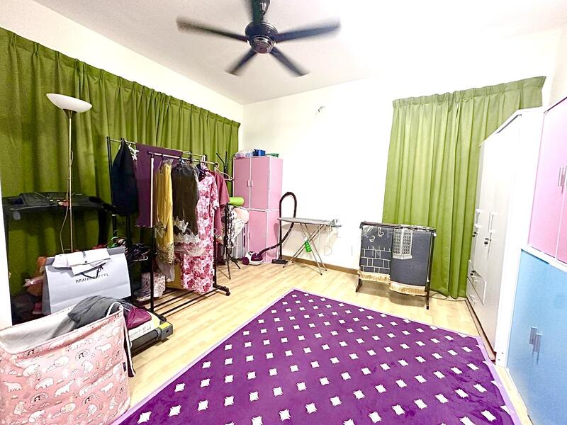 3-storey Terraced House for Sale in Rawang (Selangor) - NORFADILAH ZAINUDDIN - Bedroom - PropertyGuru.com.my