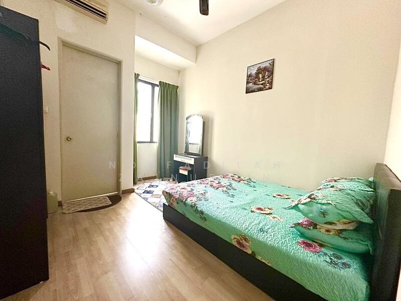 3-storey Terraced House for Sale in Rawang (Selangor) - NORFADILAH ZAINUDDIN - Bedroom - PropertyGuru.com.my