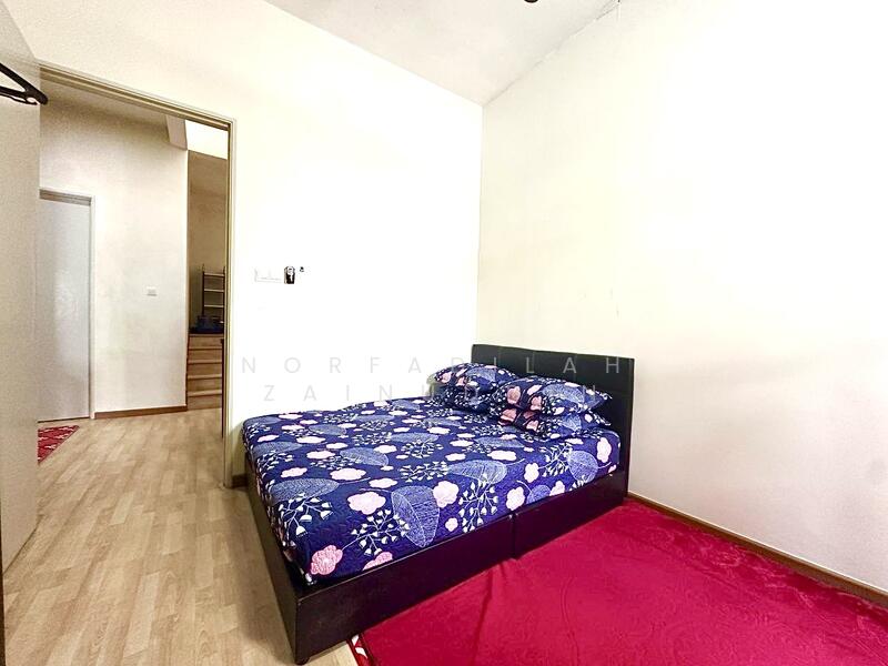 3-storey Terraced House for Sale in Rawang (Selangor) - NORFADILAH ZAINUDDIN - Bedroom - PropertyGuru.com.my