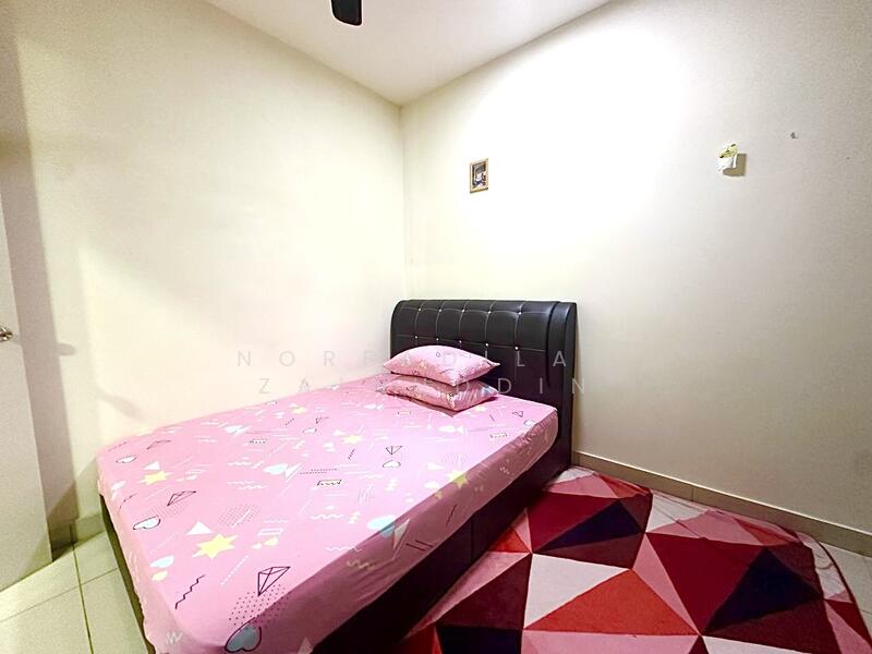 3-storey Terraced House for Sale in Rawang (Selangor) - NORFADILAH ZAINUDDIN - Bedroom - PropertyGuru.com.my