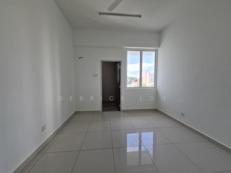 D'Zone Condominium untuk Untuk Dijual - RM 498,000, Feb 2026 - Living Room - PropertyGuru.com.my