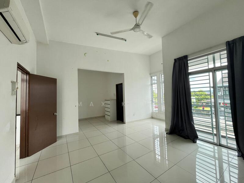 2-storey Terraced House for Sale in Rini Hills 2 (Skudai) - Max Keng - Living Room - PropertyGuru.com.my
